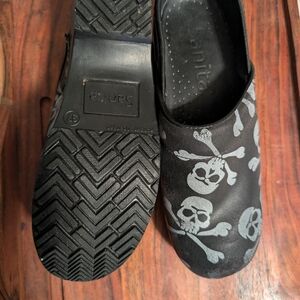 Sanita size 37 Pirate/ Skull Clogs
